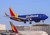 SOUTHWEST_737-300_N655SW_LAX_0616_JP_small.jpg