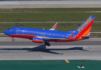 SOUTHWEST_737-700_N208WN_LAX_0213I_JP_small.jpg