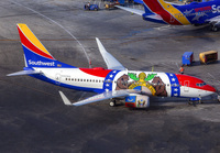 SOUTHWEST_737-700_N280WN_LAX_0616_8_JP_small.jpg