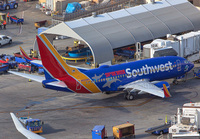 SOUTHWEST_737-700_N280WN_LAX_0616_9_JP_small.jpg