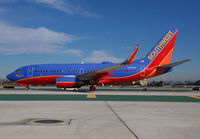 SOUTHWEST_737-700_N281WN_LAX_0213_JP_small.jpg