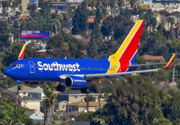 SOUTHWEST_737-700_N559WN_LAX_1117_17_JP_small.jpg