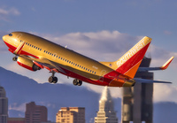 SOUTHWEST_737-700_N711HK_LAS_0207H_JP_small.jpg