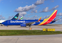 SOUTHWEST_737-800_N8658A_FLL_1117_JP_small.jpg