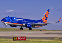 SUNCOUNTRY_737-800_N823SY_DEN_0619_1_JP_small.jpg