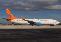 SUNWING_737-800_C-FTDW_FLL_0113_JP_small.jpg