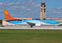 SUNWING_737-800_C-FTZD_FLL_0115B_JP_small.jpg