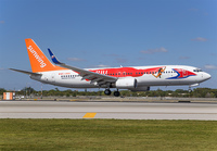 SUNWING_737-800_C-GRKB_FLL_0217_1_JP_small.jpg