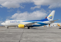 SWIFTAIR_737-300F_N811TJ_MIA_1218C_1_JP_small.jpg