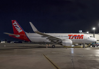 TAM_A320_PR-MYZ_MIA_0219_16_JP_small.jpg