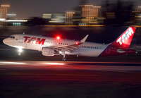 TAM_A320_PR-TYA_MIA_0120_1_JP_small.jpg