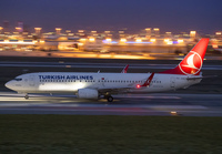 TURKISH_737-800_TC-JVS_IST_0319A_JP_small.jpg