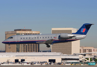 UNITEDEXPRESS_CRJ200_N912SW_LAX_1204_JP_small1.jpg