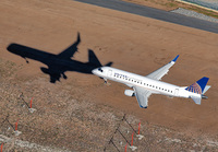 UNITEDEXPRESS_E175_N109SY_LAX_1115_3_JP_small.jpg