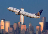 UNITED_737-800_N73276_EWR_0913F_JP_small.jpg