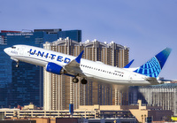 UNITED_737-8MAX_N27255_LAS_1121_JP_small.jpg