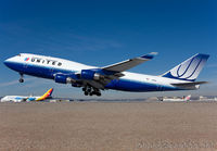 UNITED_747-400_LAX_0208_JP_small1.jpg