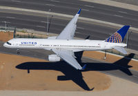 UNITED_757-200_N19117_LAX_1115_7_JP_small.jpg