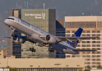 UNITED_757-200_N511UA_LAX_1112B_JP_small.jpg