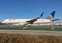 UNITED_757-200_N588UA_SFO_1115_1_JP_small.jpg