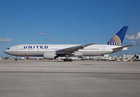 UNITED_777-200_N774UA_MIA_0115A_JP_small.jpg