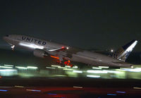 UNITED_777-200_NRT_1011_JP_.jpg