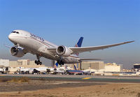 UNITED_787_N29907_LAX_1113_JP_small.jpg