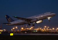 UNITED_A320_N458UA_EWR_0915_1_JP_small.jpg