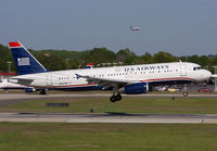 USAIRWAYS_A320_N652AW_CLT_0409B_JP.jpg