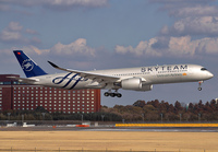 VIETNAM_A350-900_VN-A897_NRT_0119_1_JP_small.jpg