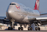 VIRGIN_747-400_G-VWOW_MIA_104_JP_small2~0.jpg