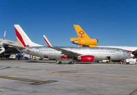 VISIONAIR_737-800_N225LF_MIA_1211_JP_small.jpg