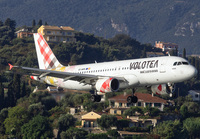 VOLOTEA_A320_EC-NPB_CFU_0924W_JP_small.jpg