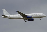 WHITE_A320_CS-TQK_FRA_0910_JP_small.jpg