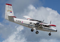 WINAIR_DHC6_PJ-WCB_SXM_1216_3_JP_small.jpg