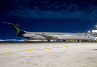 WORLDATLANTIC_MD80_N802WA_MIA_1011_JP_small.jpg