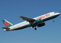 americawest_A320_N662AW_EWR_09_05B.jpg