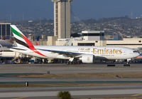 Filename=emirates772LRA6-EWHlax0209.jpg
Filesize=188KiB
Dimensions=1000x695
Date added=Jul 23, 2010 emirates772LRA6-EWHlax0209.jpg