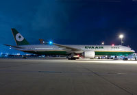 eva777b16711lax0209.jpg