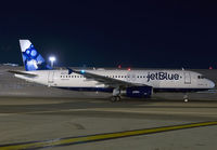 jetblueN527JLA320JFK0910.jpg