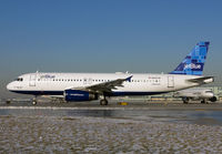 jetbluea320N629JBjfk1208.jpg