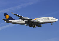 lufthansad-abvh747FRA0910.jpg