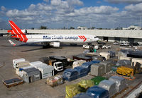 martinairMD11FPH-MCSmia_0107.jpg