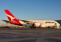 qantasVH-OQBa380lax0209.jpg