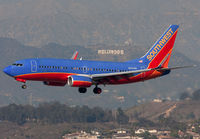 southwest737-700_n202wn_lax1109.jpg