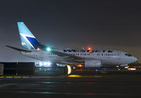 westjet737CGWJULAX1110.jpg